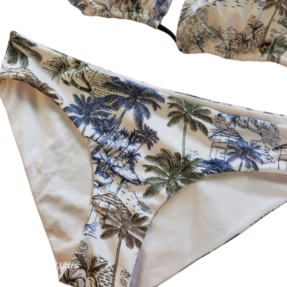 Tropical Print Bikini Bottom - Picture 1 of 1